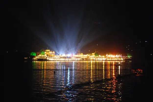 Jagmandir Island Palace